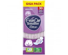 EveryDay Sensitive With Cotton Maxi Night Σερβιέτες με Φτερά 7 Σταγόνες Giga Pack 30 Τεμάχια